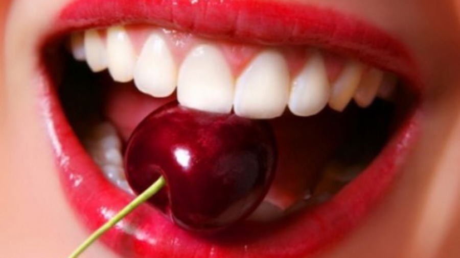 6 продуктов против кровоточивости десен