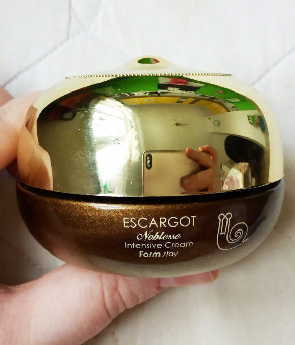 Корейский крем против морщин. Escargot Noblesse Intensive Cream, 50 мл. Farmstay регенерирующий крем с муцином улитки escargot Noblesse Intensive Cream. Farm stay escargot Noblesse Intensive Cream для глаз 50 мл. Крем для лица интенсивный Farmstay с муцином королевской улитки 50гр.